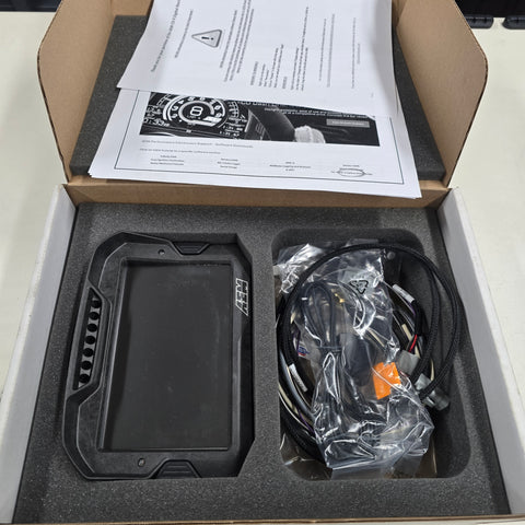 AEM CD-7 GPS Enabled Race Dash Carbon Fiber Digital Display Non-Logging - 30-5702 - *NEW*